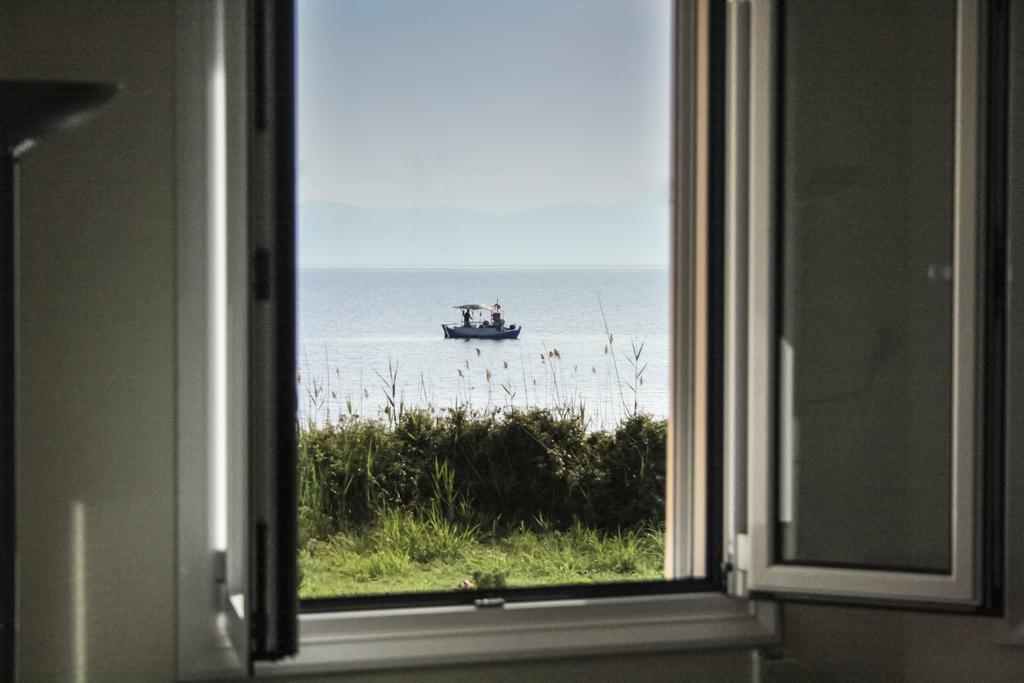 Sungate Beach Rovies Zimmer foto